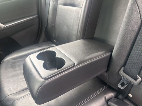 Used 2011 MAZDA MAZDA3 s Grand Touring w/ Tech Pkg image 29