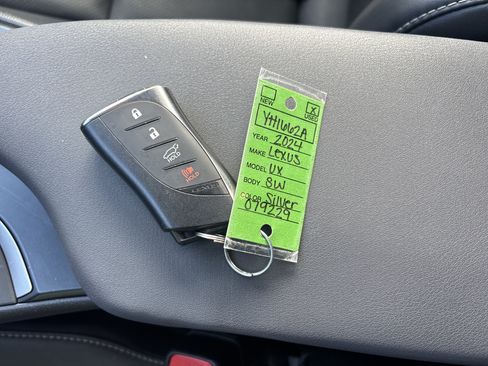 Used 2024 Lexus UX 250h AWD w/ Premium Package image 29