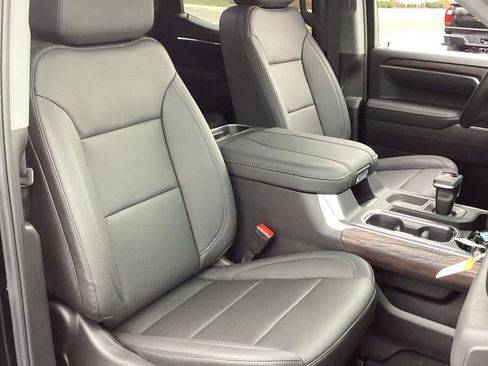 New 2025 GMC Sierra 1500 SLT w/ SLT Premium Plus Package image 33