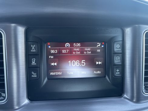 Used 2017 Dodge Charger SE w/ Power Sunroof Group AWD/4WD image 18