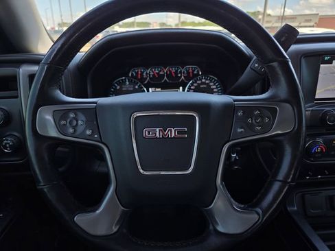 Used 2017 GMC Sierra 1500 SLT AWD/4WD image 18