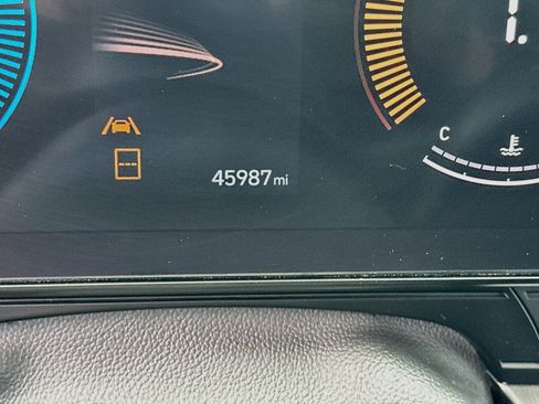 Used 2025 Hyundai Kona SEL AWD/4WD image 18
