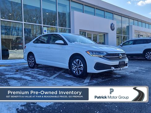 Certified 2024 Volkswagen Jetta S image 1
