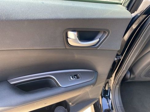 Used 2019 Kia Optima S w/ S Panoramic Sunroof Package image 11