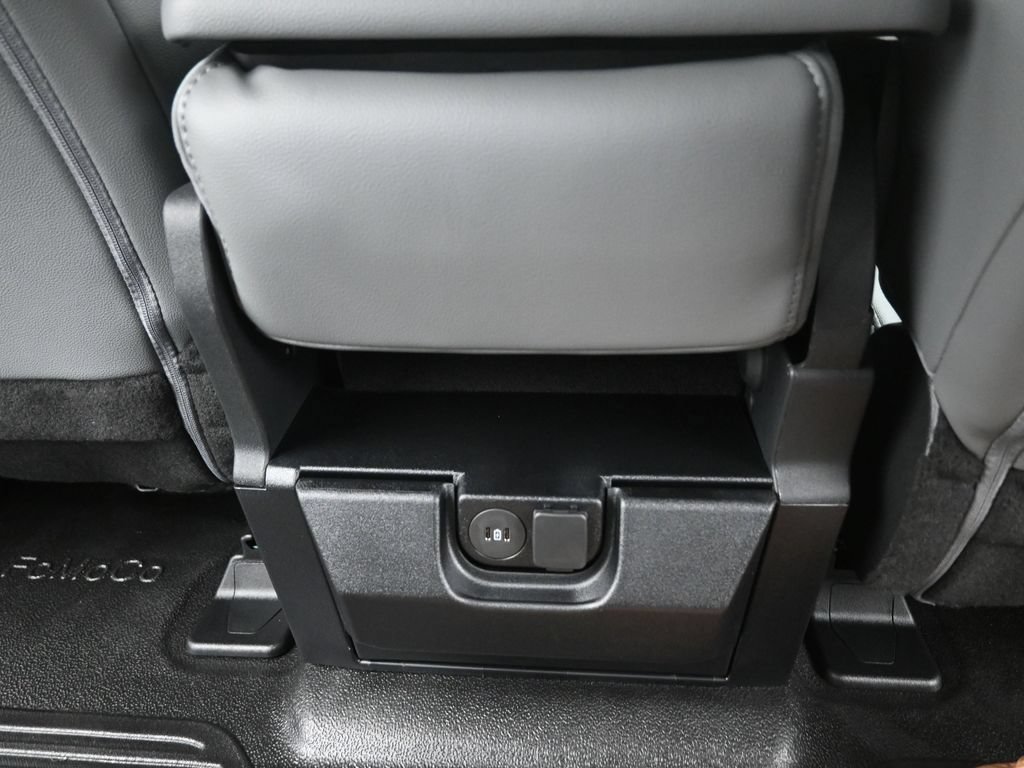 New 2025 Ford F350 XL AWD/4WD image 21