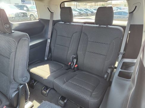 Used 2019 GMC Acadia SLE image 14