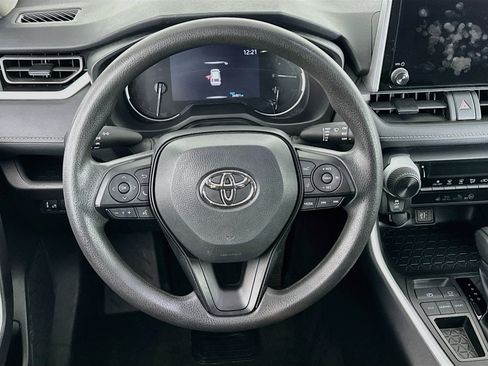 Used 2025 Toyota RAV4 LE FWD image 18