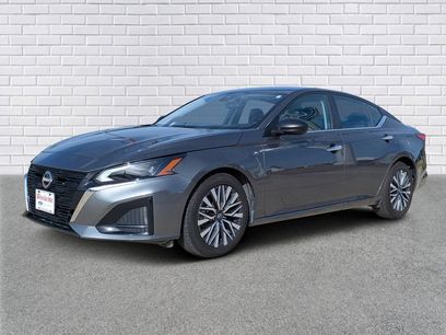 Used 2025 Nissan Altima 2.5 SV