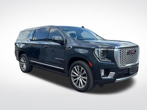 Used 2021 GMC Yukon XL Denali w/ Denali Premium Package RWD image 15