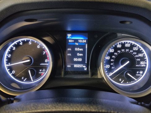 Used 2022 Toyota Camry LE FWD image 23