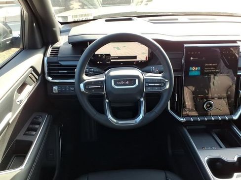 New 2026 GMC Acadia Elevation w/ Elevation Premium Package AWD/4WD image 14