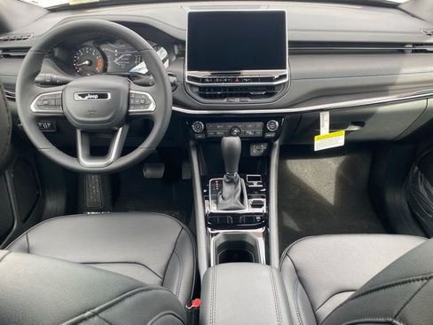 New 2026 Jeep Compass Limited image 32