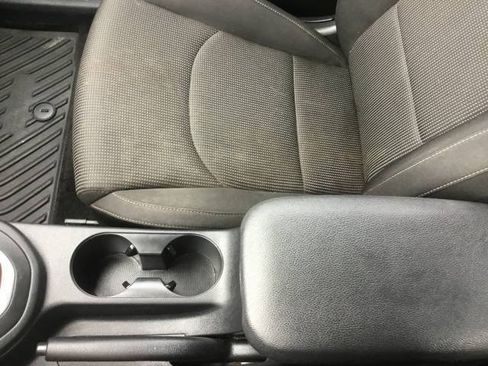 Used 2020 Kia Forte LXS FWD image 18