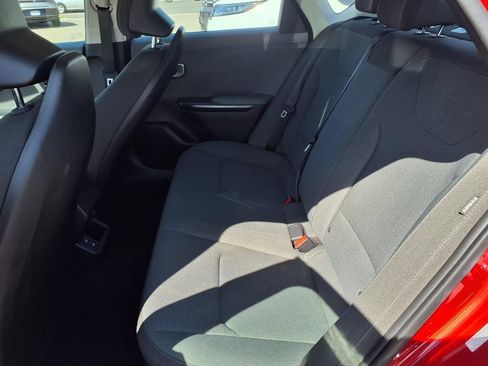 Used 2025 Kia K4 FWD image 24