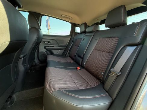 Used 2026 Nissan Kicks SR image 24