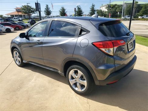 Used 2021 Honda HR-V LX image 3