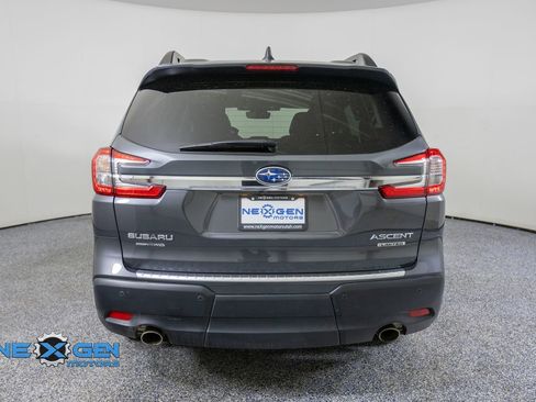 Used 2024 Subaru Ascent Limited w/ Technology Package AWD/4WD image 6