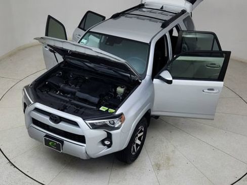 Used 2022 Toyota 4Runner TRD Off-Road image 81