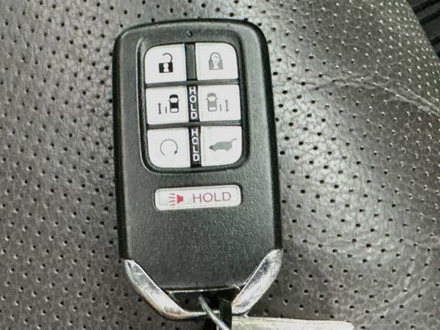 Used 2019 Honda Odyssey Elite image 41