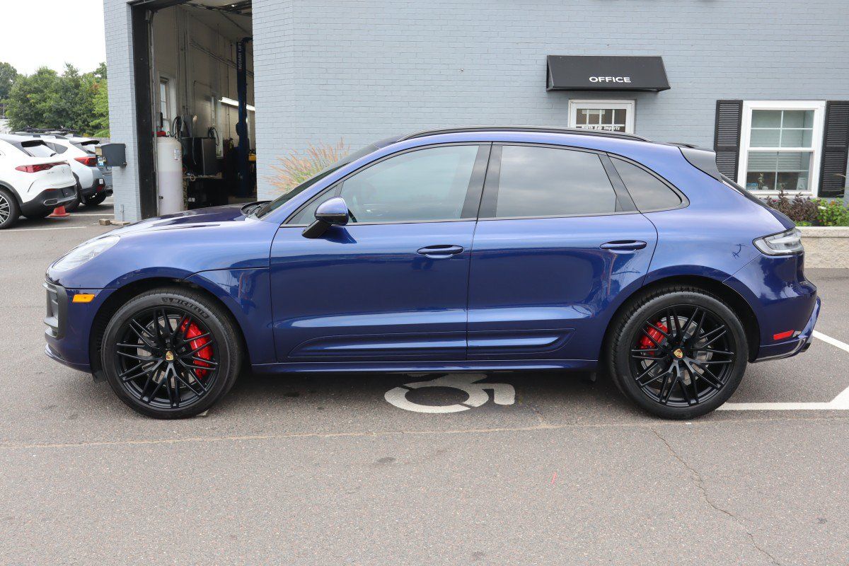 Used 2023 Porsche Macan GTS w/ Premium Package Plus AWD/4WD image 9
