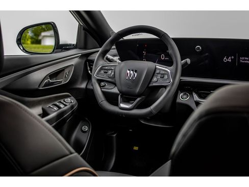 New 2025 Buick Envista Avenir image 36