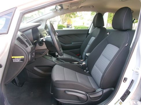Used 2014 Kia Forte EX FWD image 11
