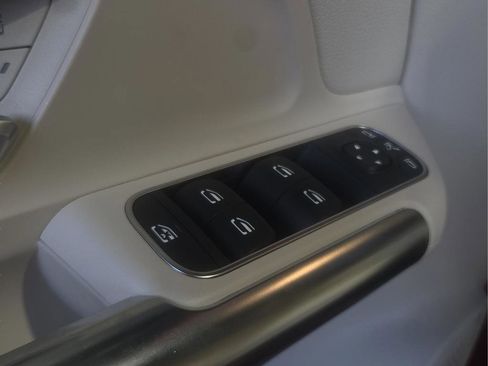 Used 2022 Mercedes-Benz GLA 250 image 17