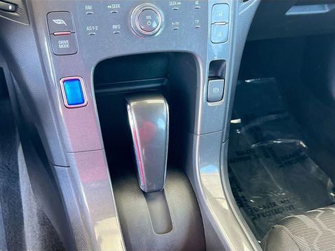 Used 2014 Chevrolet Volt FWD image 15