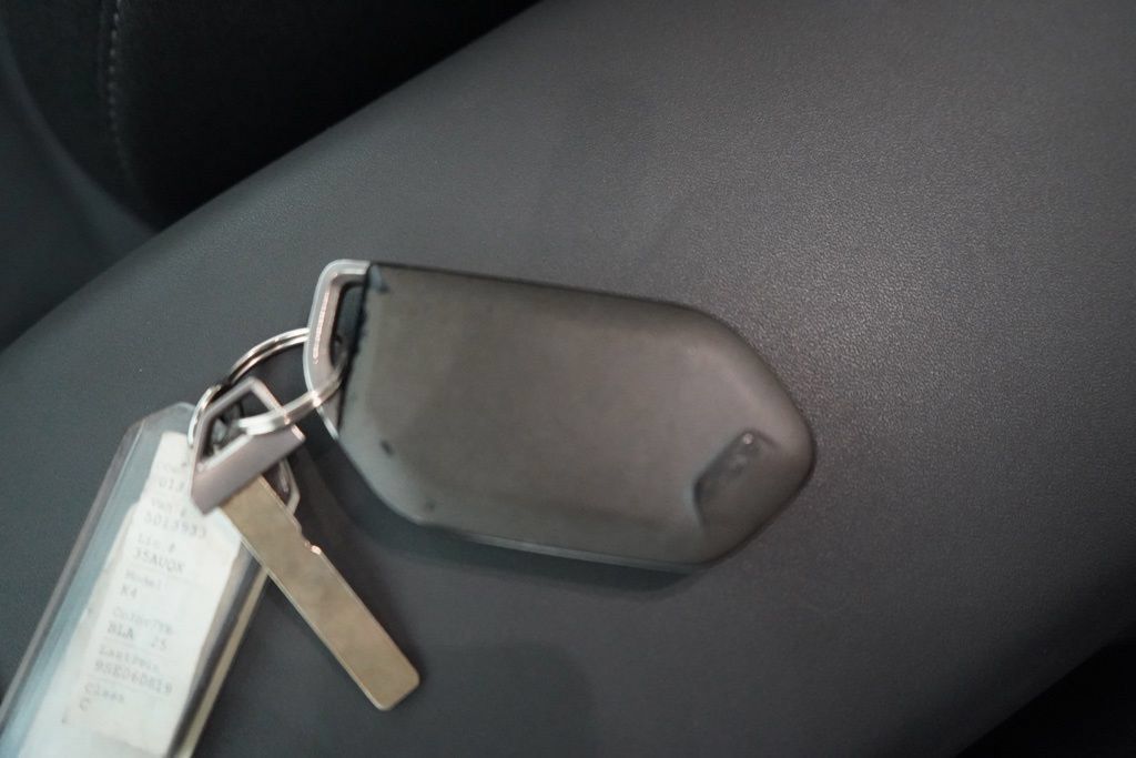 Used 2025 Kia K4 FWD image 31