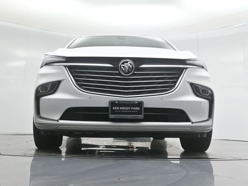 Used 2022 Buick Enclave Essence image 47
