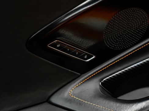 Used 2022 Chevrolet Corvette Stingray Premium Cpe w/ Z51 Performance Package image 45