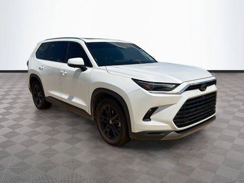 Certified 2026 Toyota Grand Highlander FWD image 1