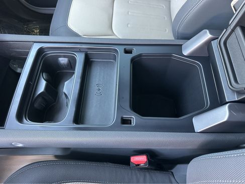 Used 2022 Land Rover Defender 110 X-Dynamic HSE image 28