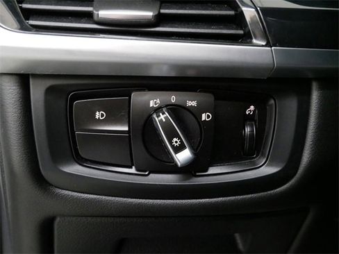 Used 2015 BMW X5 xDrive35i image 16