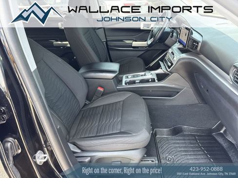 Used 2021 Ford Explorer XLT AWD/4WD image 38