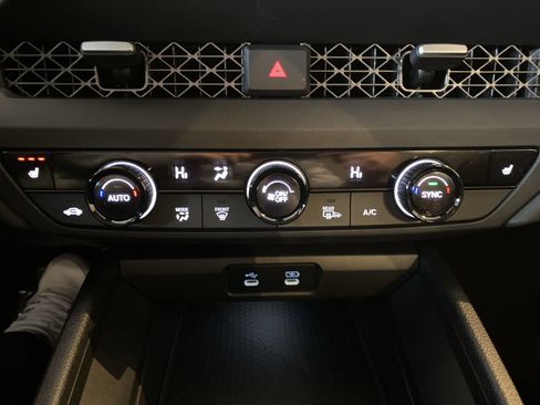 New 2025 Honda Accord SE image 17