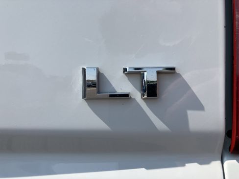 Used 2023 Chevrolet Silverado 2500 LT w/ Convenience Package image 33