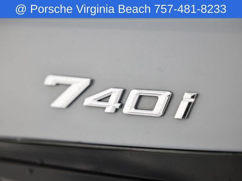 Used 2023 BMW 740i w/ Parking Assistance Package RWD image 16