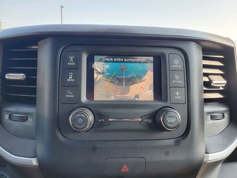 Used 2022 RAM 1500 Big Horn AWD/4WD image 23