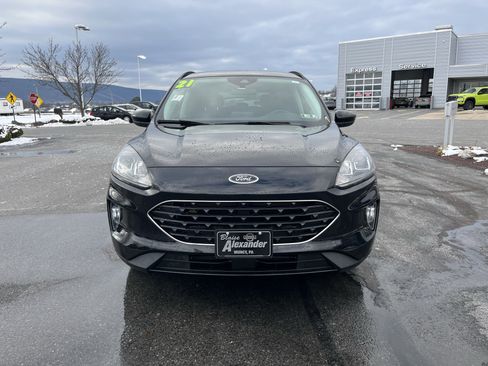 Used 2021 Ford Escape SEL w/ SEL Stealth AWD Package image 10