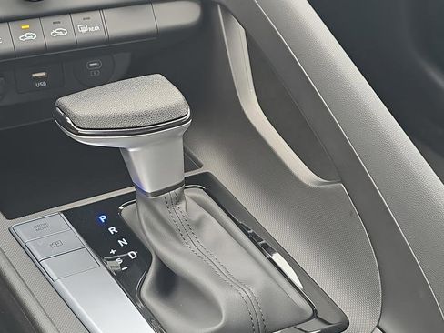 New 2026 Hyundai Elantra SE w/ Cargo Package FWD image 22