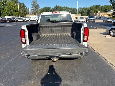 Used 2022 GMC Sierra 1500 Pro w/ Sierra Value Package AWD/4WD image 5