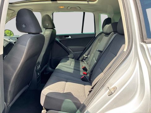 Used 2013 Volkswagen Tiguan S AWD/4WD image 15