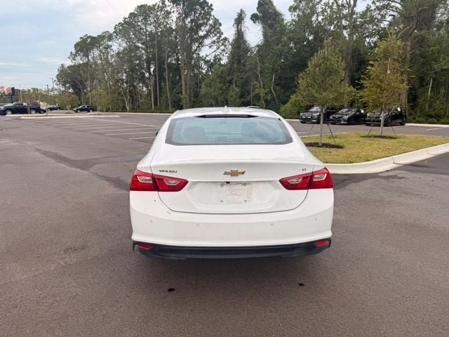Used 2025 Chevrolet Malibu LT FWD image 14