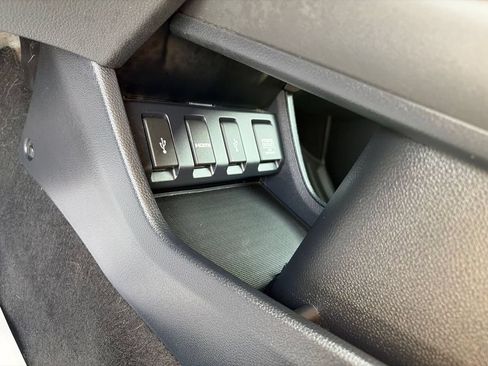 Used 2018 Honda HR-V EX image 21
