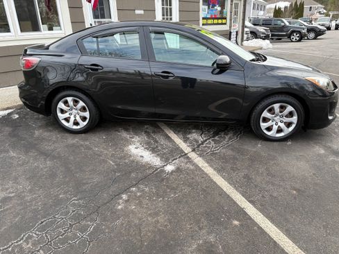 Used 2012 MAZDA MAZDA3 i Sport FWD image 8