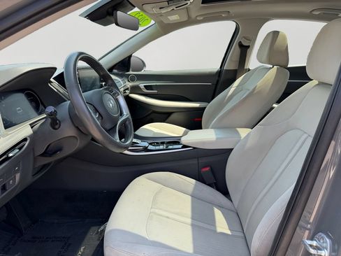 Used 2022 Hyundai Sonata SEL w/ Convenience Package FWD image 24
