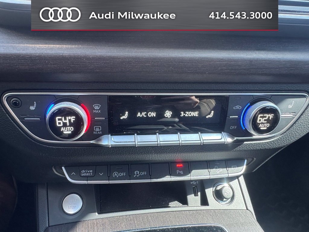 Used 2021 Audi Q5 2.0T Premium w/ Convenience Package AWD/4WD image 16