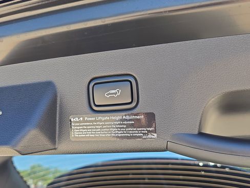 New 2026 Kia Sportage EX FWD image 11