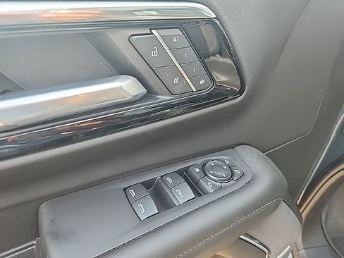 Used 2025 Chevrolet Tahoe Z71 w/ Z71 Off-Road Package image 27